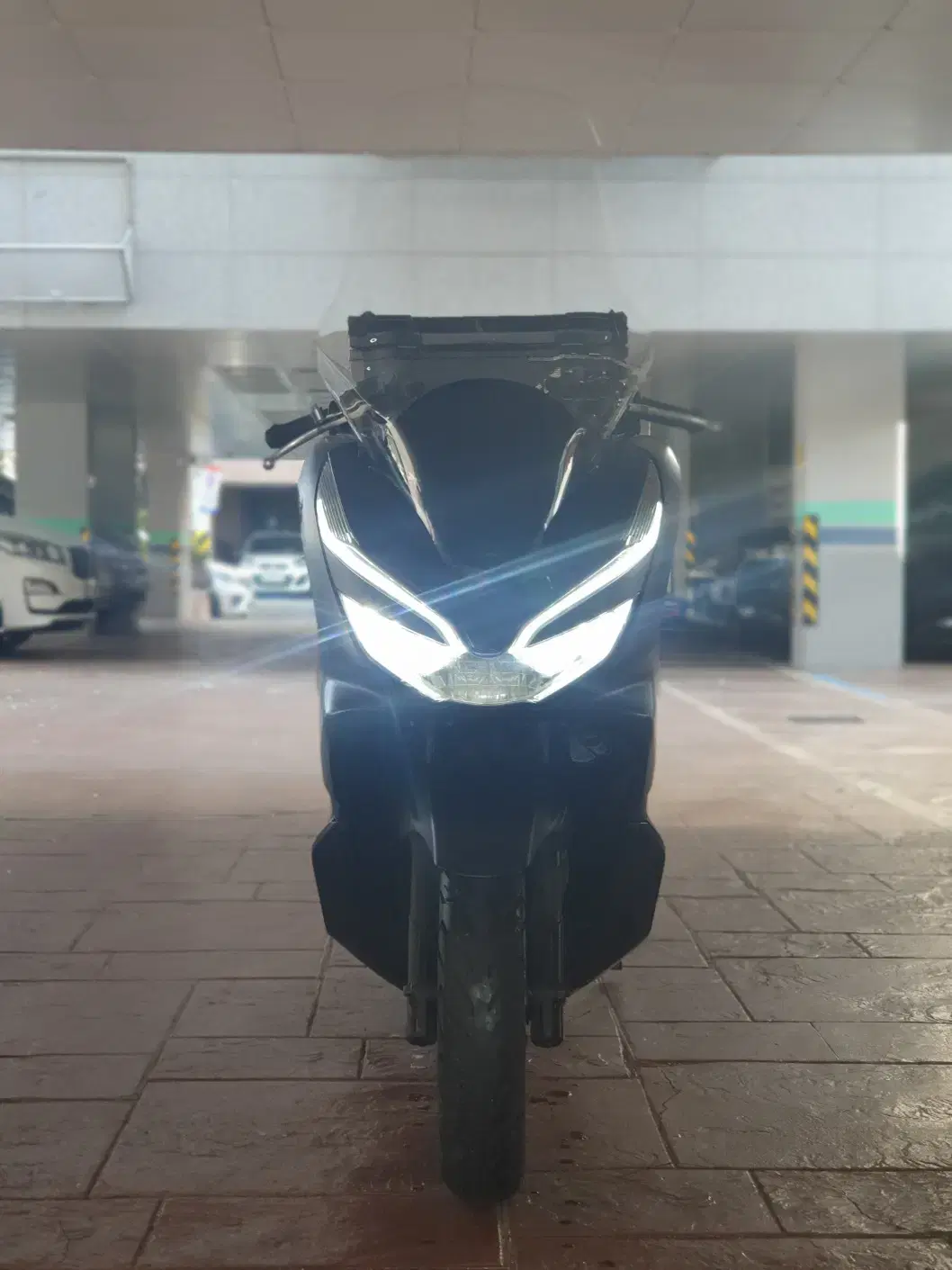 [혼다]PCX 19년형 5만KM 스크린 알탑셋팅 판매합니다